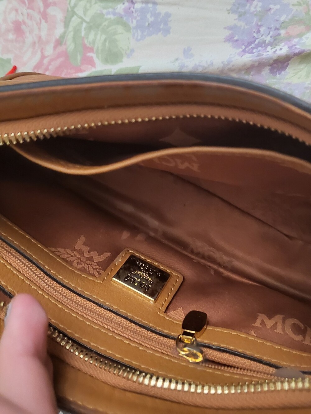 MCM brown mini purse - Picture 5 of 5